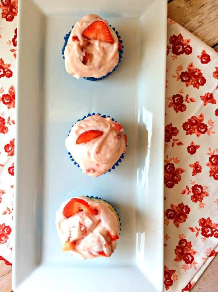 strawberry cheesecake cupcakes4