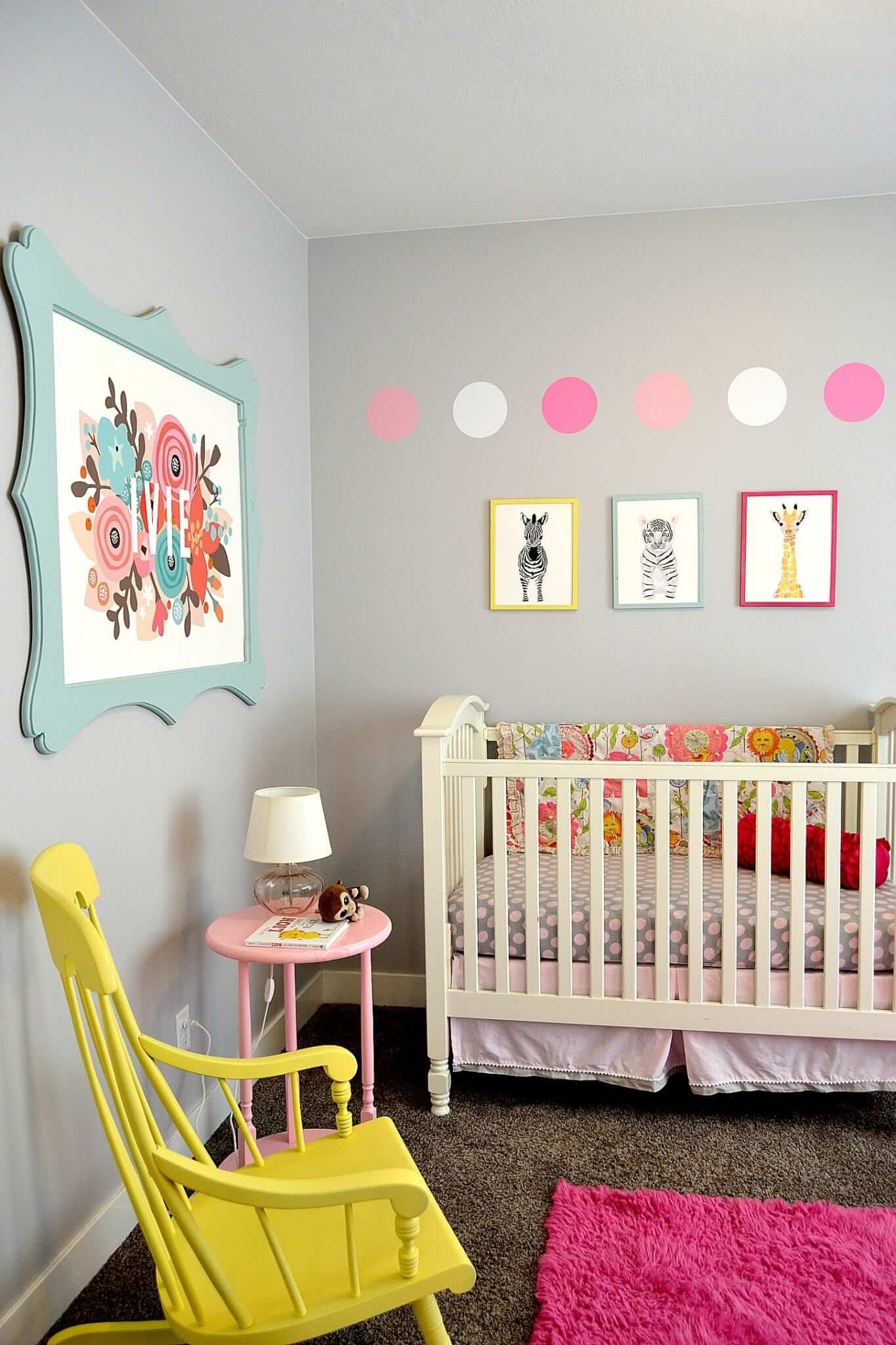 Fun and colorful Baby Girl Room Ideas with animal prints