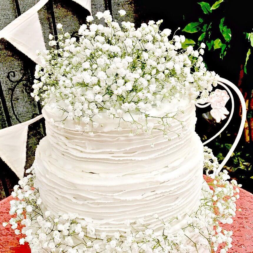 Rustic-Ruffled-Buttercream-wedding-cake-fb