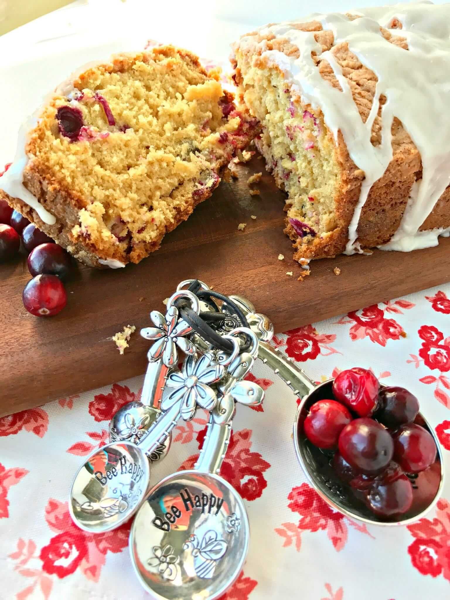 cranberry-bread-with-lemon-glaze3