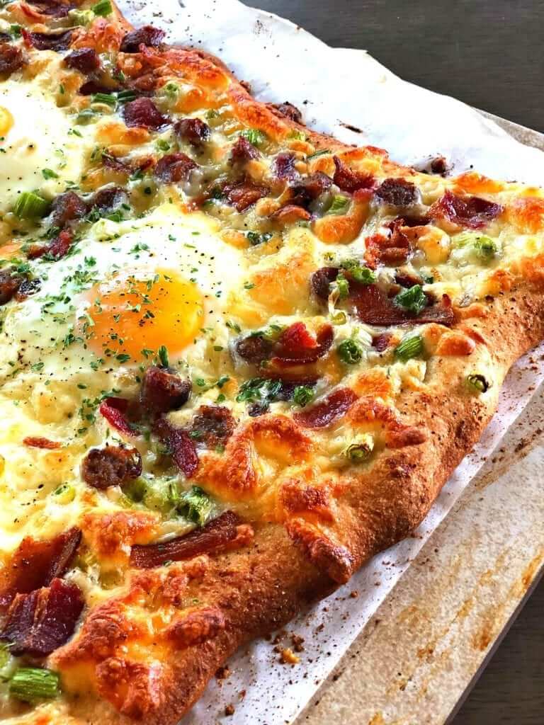 Easy Breakfast Pizza