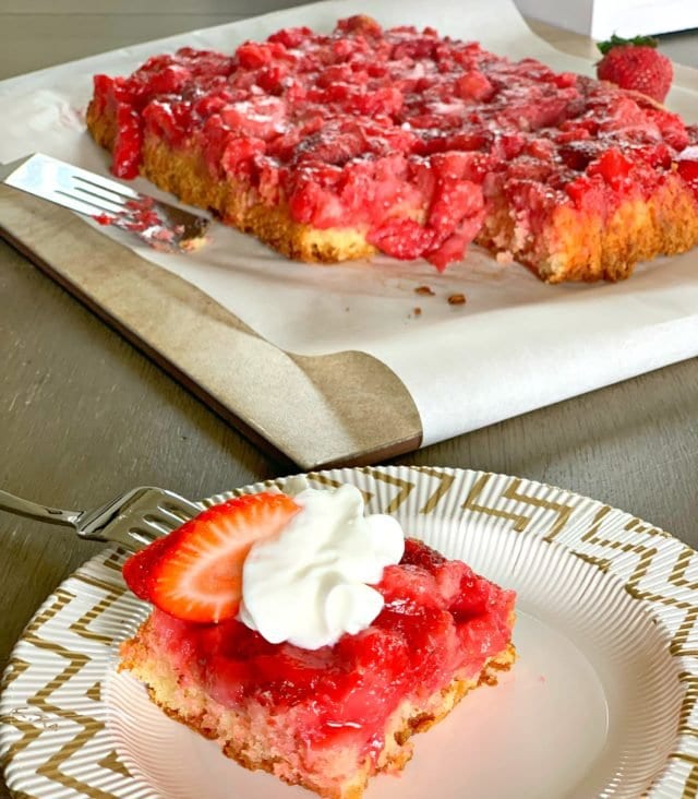 Delicious Strawberry Upside Down Cake - Lou Lou Girls