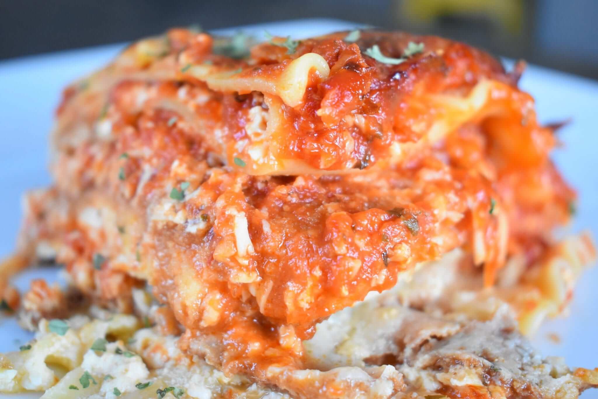 Delicious Chicken Parmesan Lasagna - Lou Lou Girls