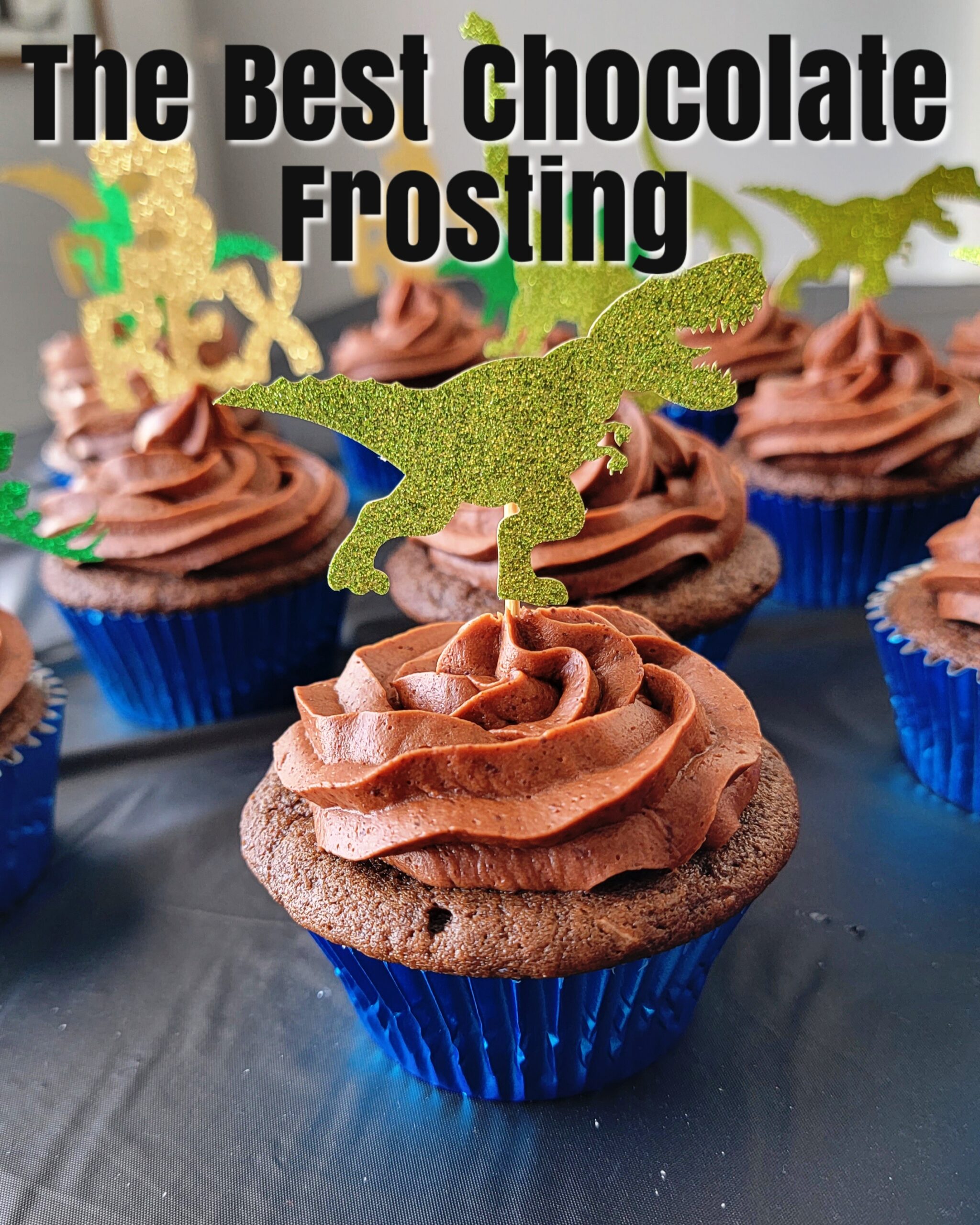 Best Chocolate Frosting #chocolate #frostingrecipe #birthdaycake #cakerecipe #dessert