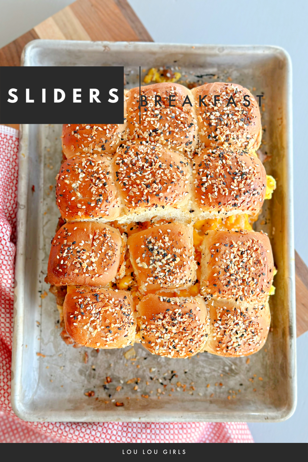 Breakfast Sliders #breakfast #sliders #eggrecipe #sausage #easybreakfastrecipe