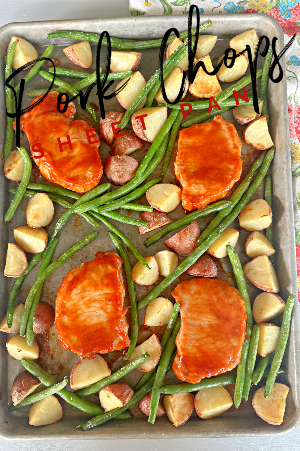 Sheet Pan Pork Chops #pork #porkchops #onepanmeals #sheetpandinners #easydinnerrecipe #dinner #familydinner #weeknightdinner
