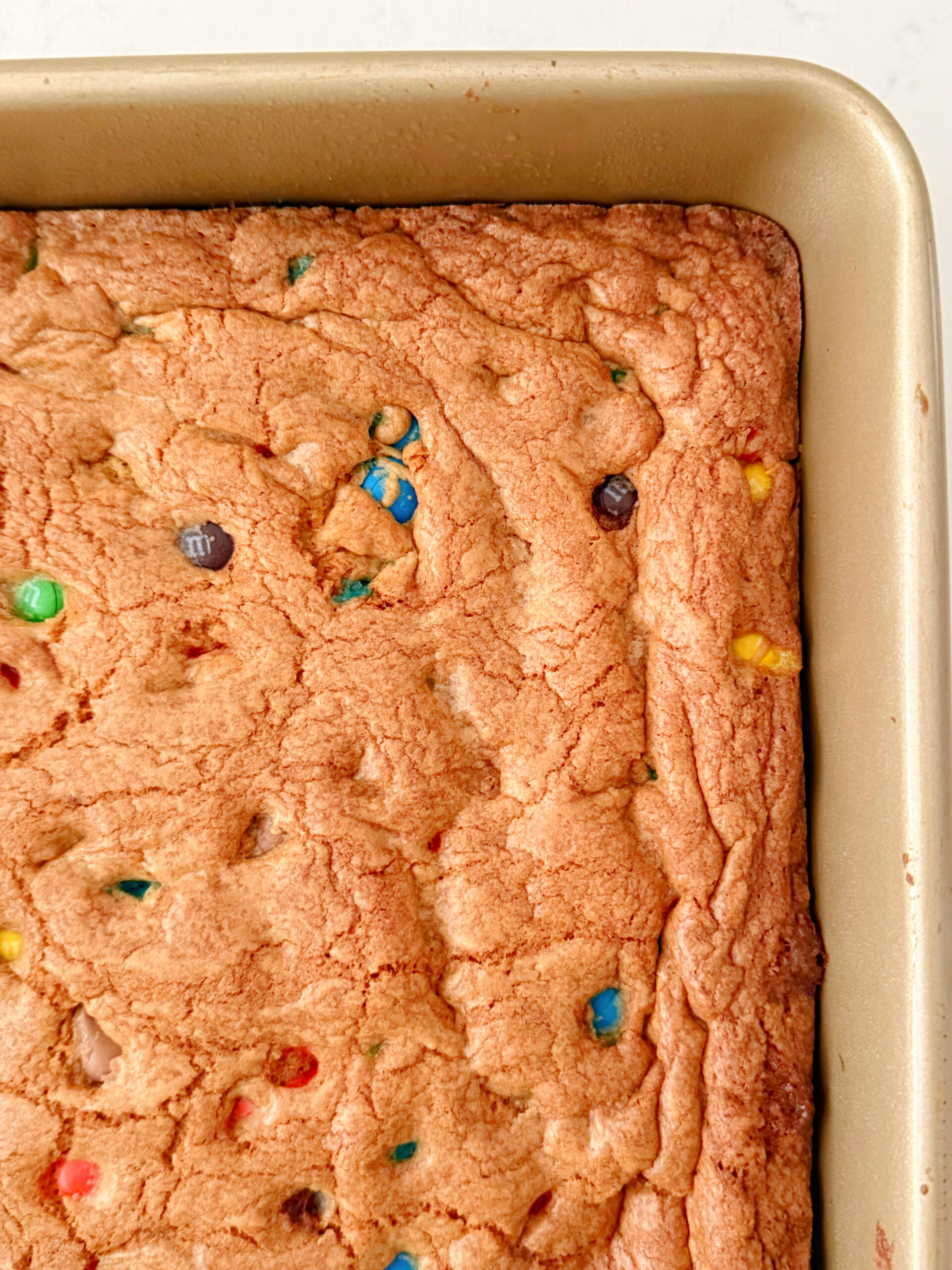 Delicious M&M Chocolate Chip Cookie Bars